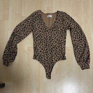 Abercrombie & Fitch long sleeve bodysuit (women’s)